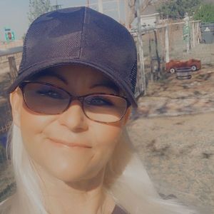 Meet your Posher, Leah